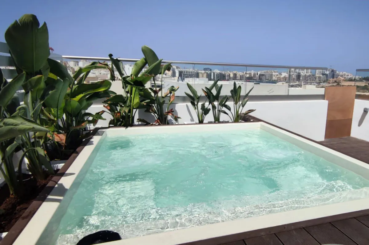 GJ Glassfiberbasseng Thalia 2.5x2.1M H=0.8M